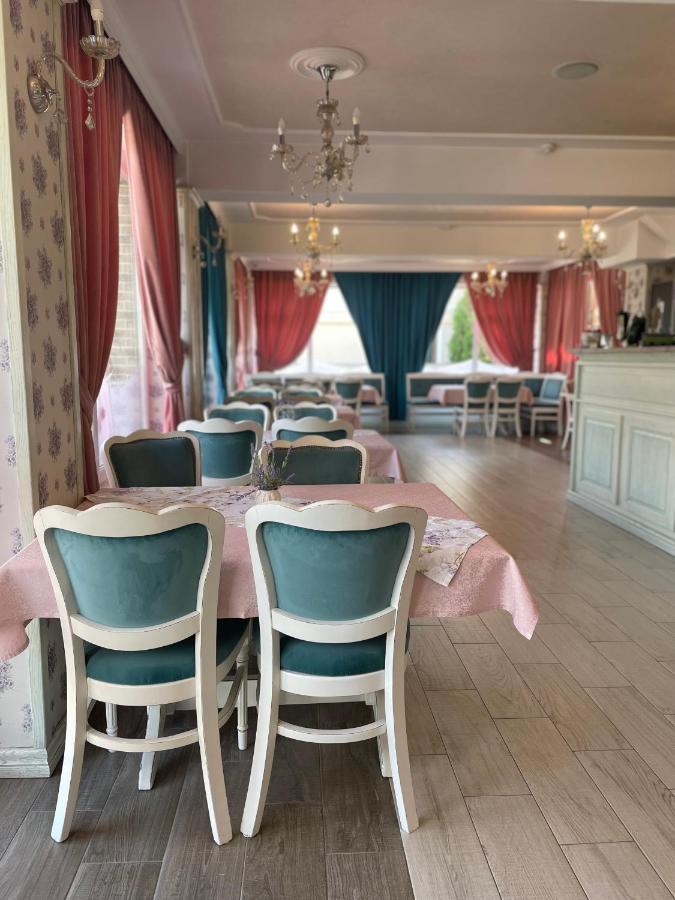 Auberge de jeunesse Harmonie Rădăuţi Extérieur photo